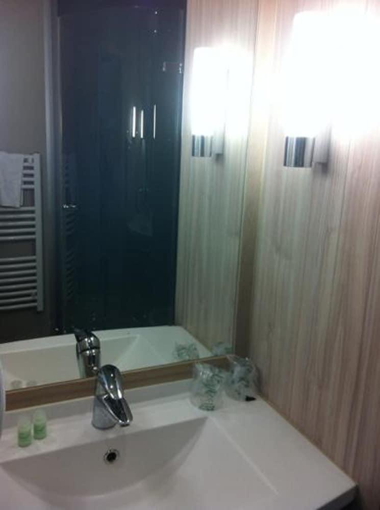 L'antinea Hotel 3*